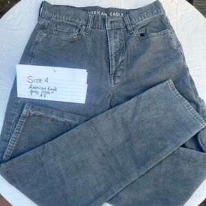 Size 4 American Eagle pants.